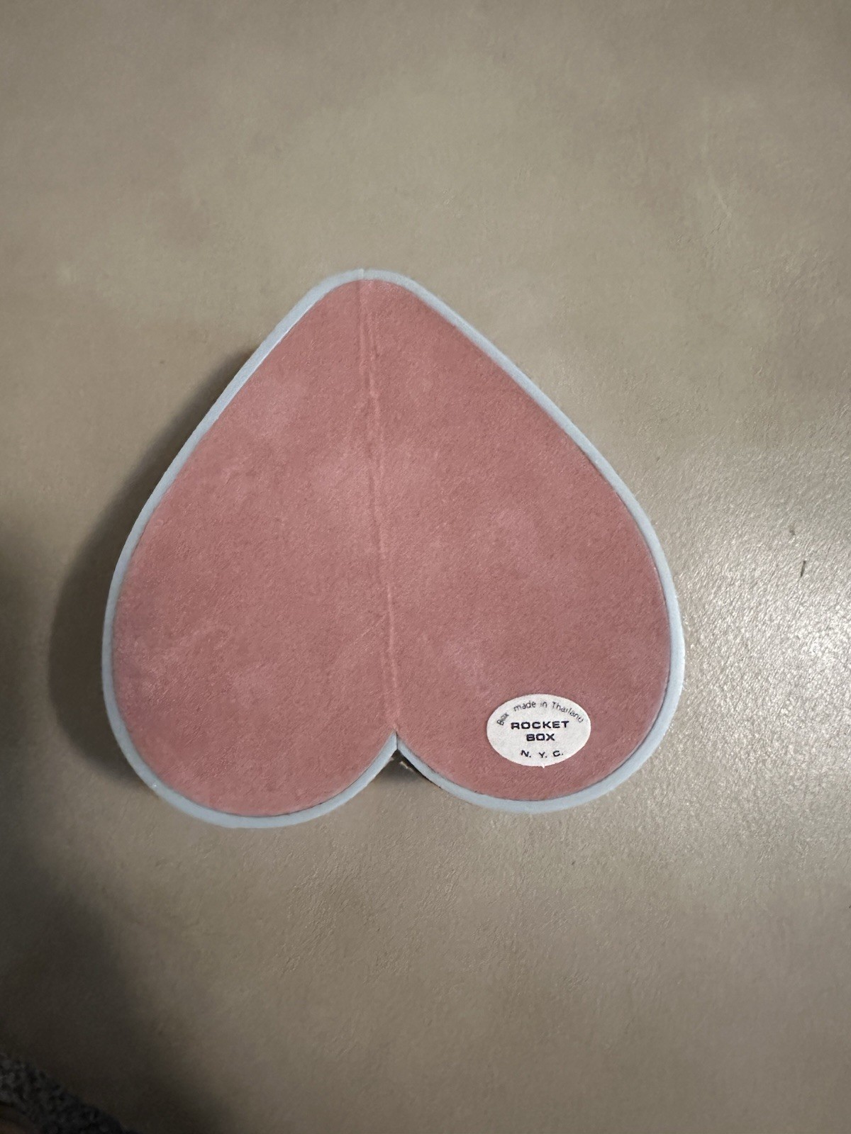 Rocket Box Pink Heart-Shaped Velvet Lined Jewelry Box for Ring