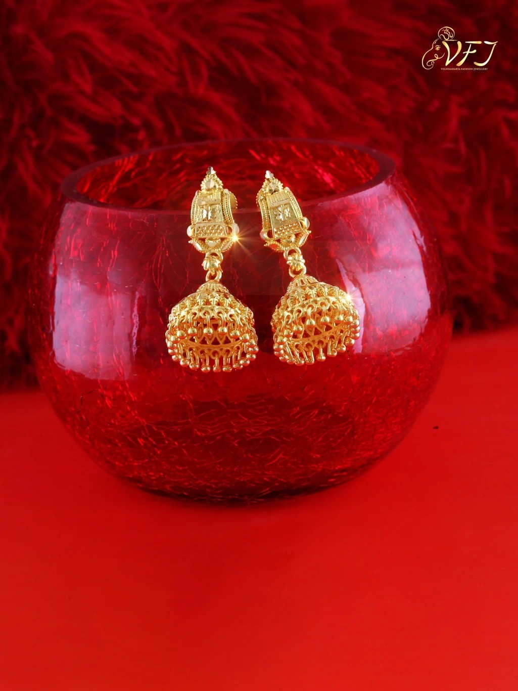 Traditional wear Gold Plated Screw back for Women&Girls Alloy Jhumki Earring