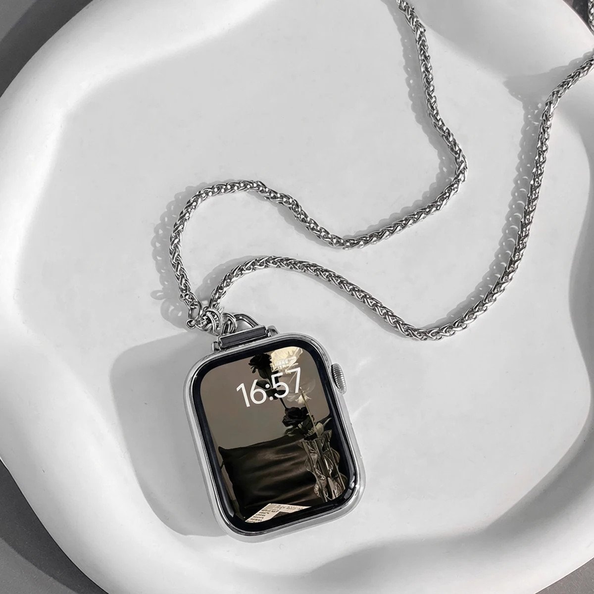 Necklace Metal Strap for Apple Watch Band Series 11 10 8 7 SE 6 5 4 3 for Iwatch