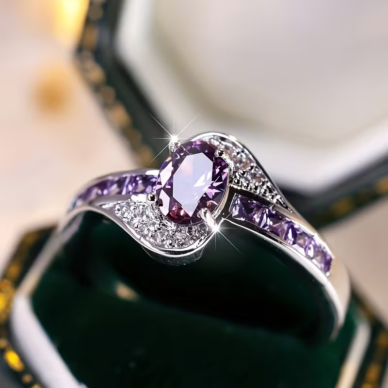 Beautiful Amethyst & Cubic Zirconia Ring, Size 11. FREE SHIP IN THE USA!