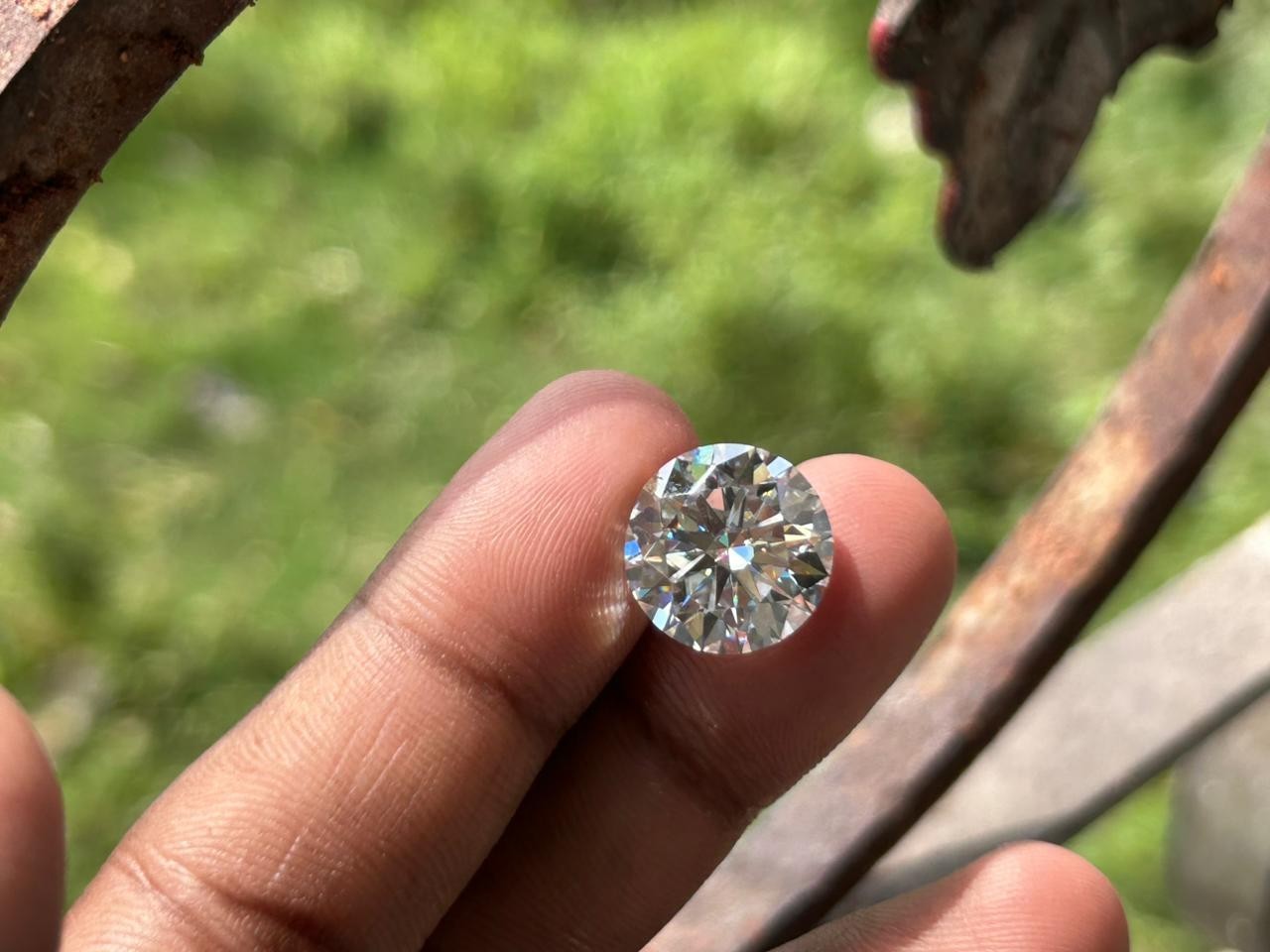 Round Brilliant 4.04 Carat Lab Grown CVD Diamond D Color VVS1 IGI Certified
