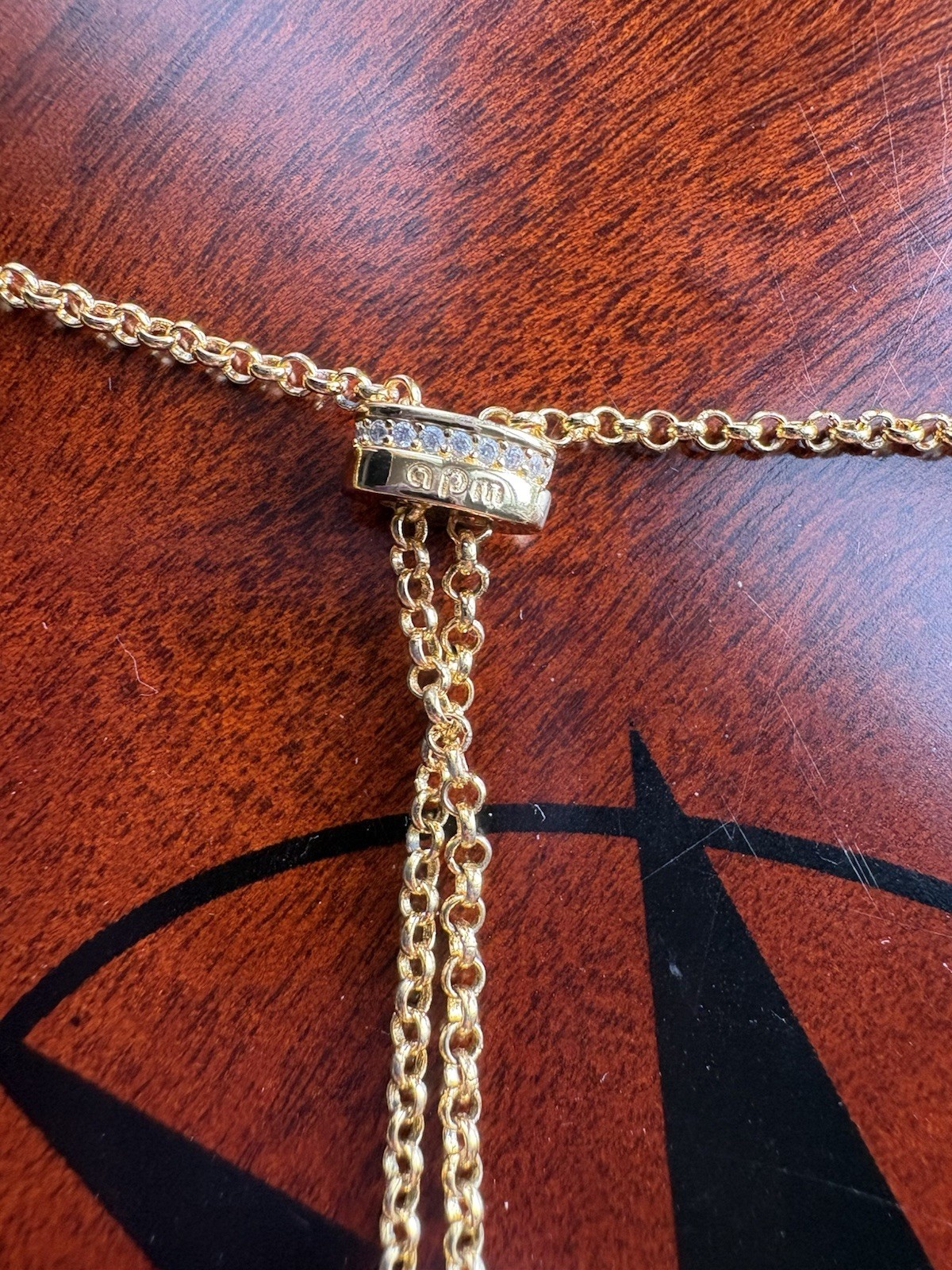 APM MONACO ADJUSTABLE 925 GOLD PLATED CZ SHELL ADJUSTABLE NECKLACE