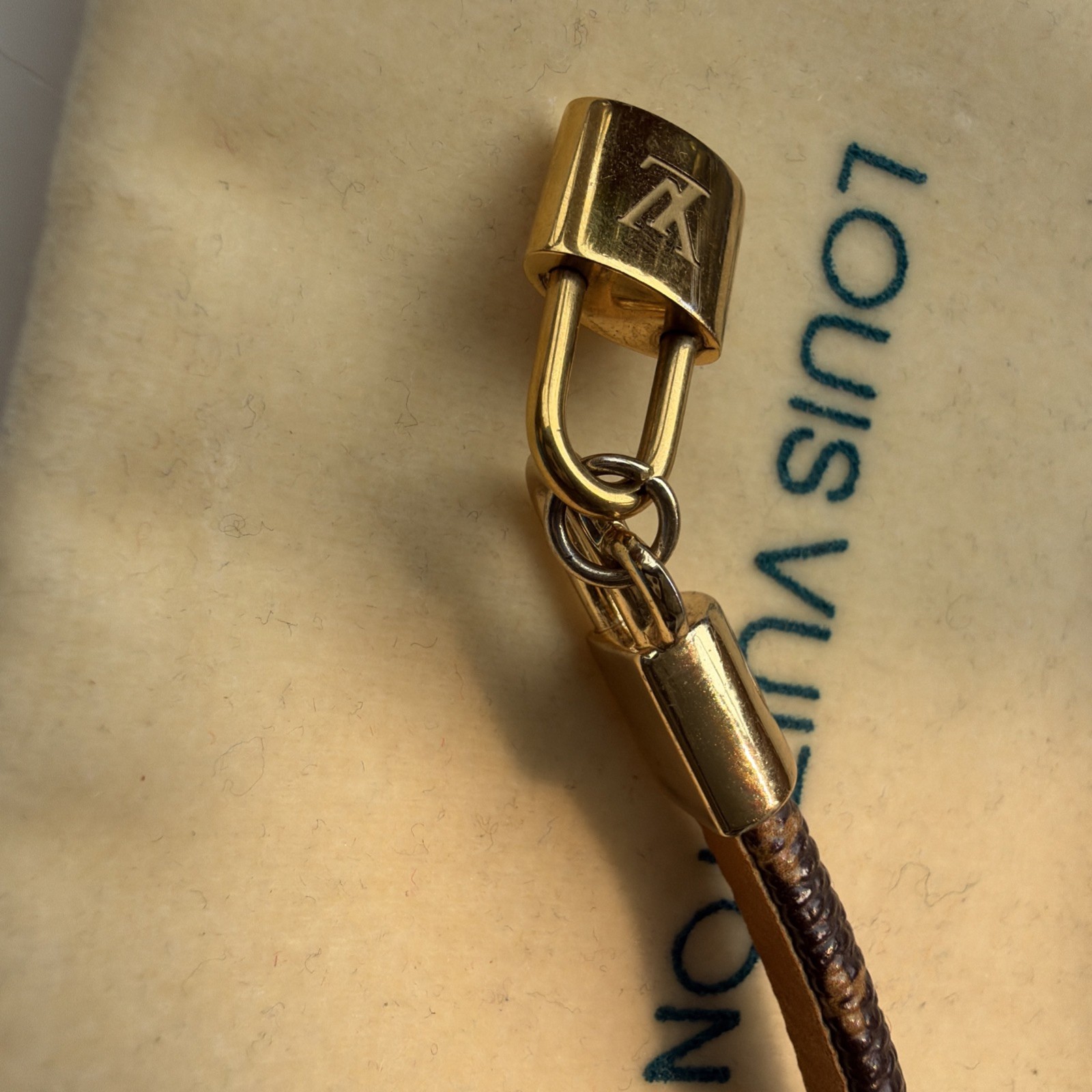 Louis Vuitton Golden Lock Charm Leather Bracelet With Dust Bag PreOwned 7.5 in
