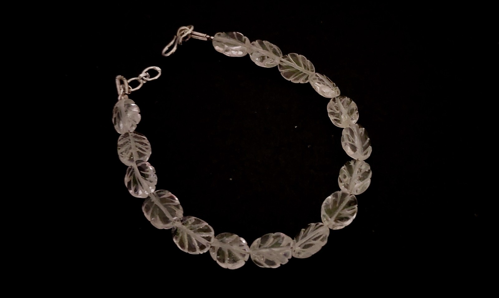 7″inch Bracelet Natural Crystal Quartz Oval Leaf Carved Smooth 9x14mm Beads