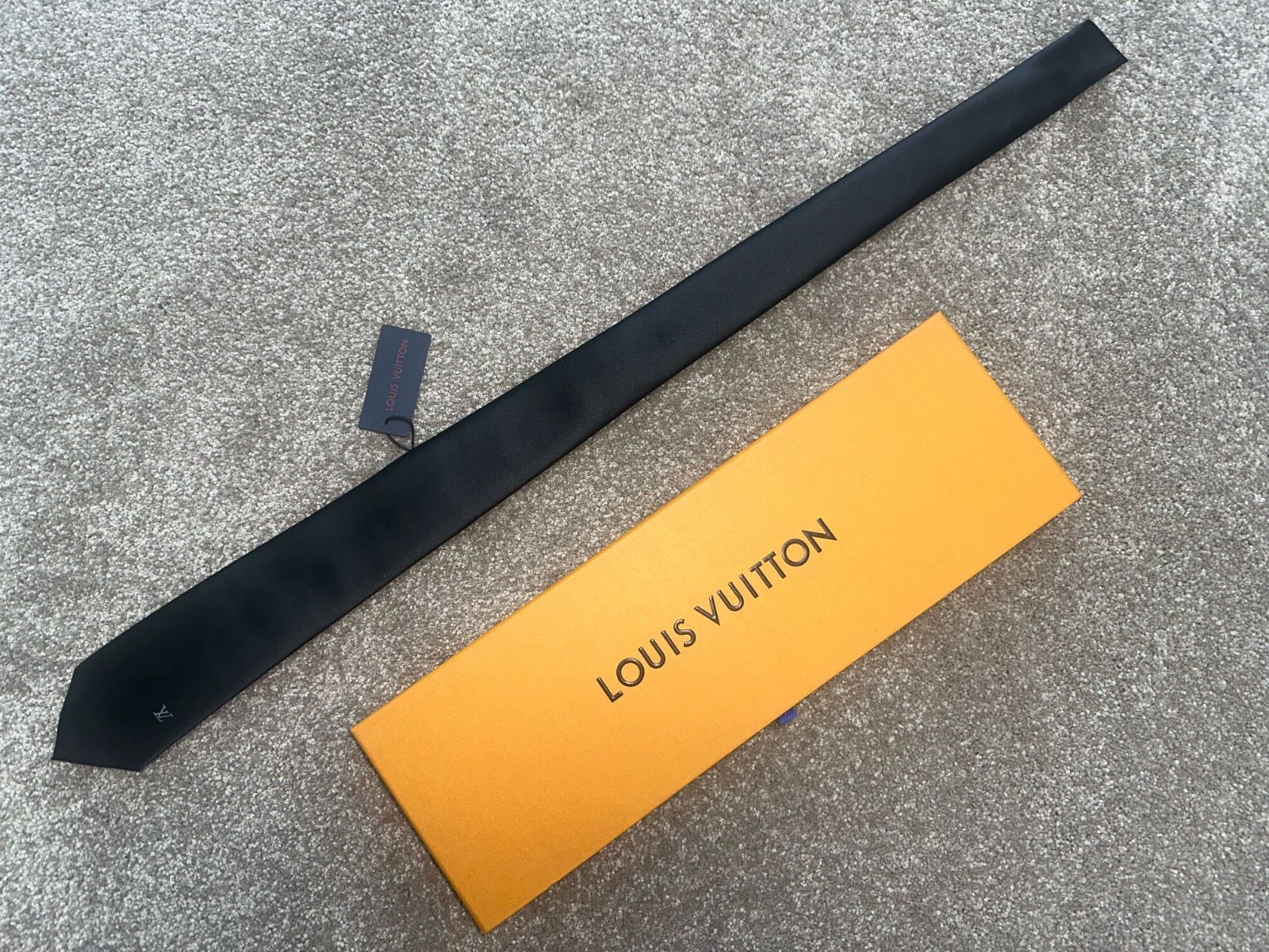 Louis Vuitton Men’s Solid Black Tie Slim Full Packaging NWT