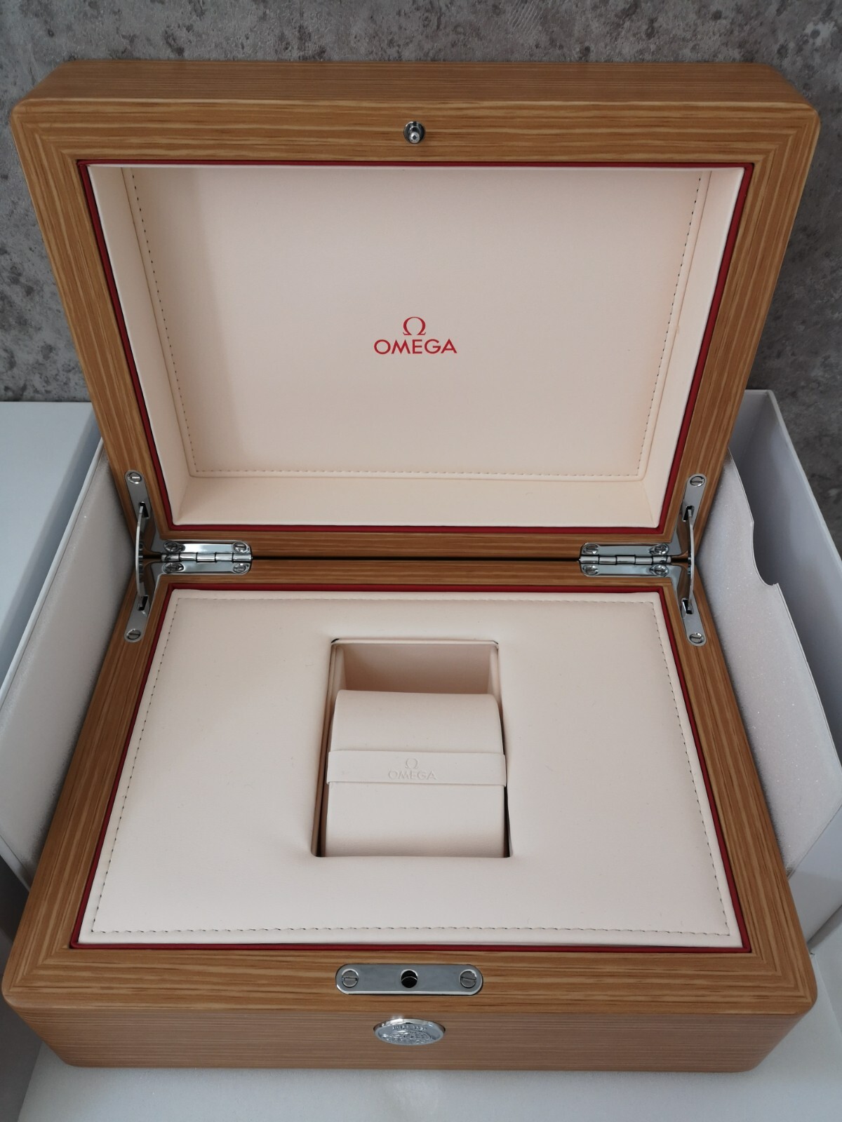 Omega Authentic Wooden Watch Box With Travel Red Cube Box Latest Model New