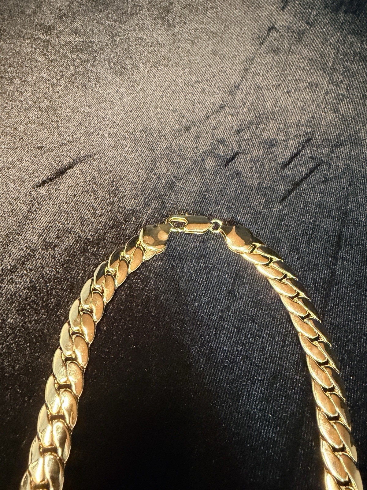 Miami Cuban 24in 11.5MM 14k Gold filled necklace. Hypoallergenic. Brand New.