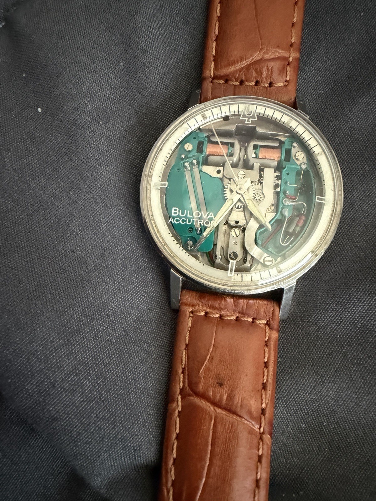 Vintage 1963 Bulova Accutron Spaceview “B” #2362 Tuning Fork 214 Men’s Watch