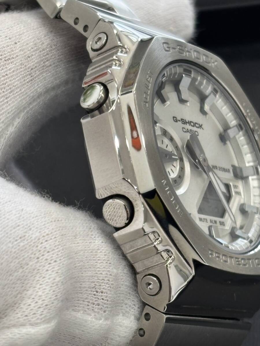 Very Good Condition With Box G-SHOCK GM-2110D-7AJF Metal Covered Metal Band