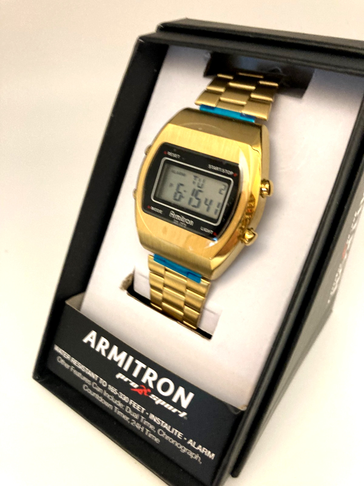 Armitron Sport Retro Men’s Digital Bracelet Watch, 40/8512BKG Brand New With Box