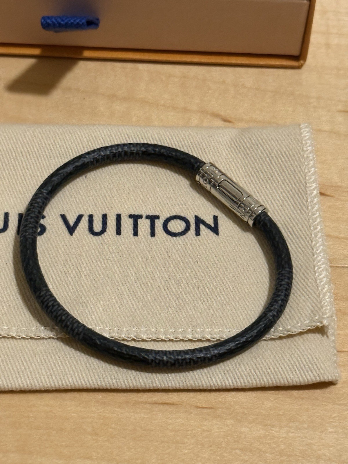 Louis Vuitton Keep It Bracelet Damier Graphite 21 cm Very Good Condition