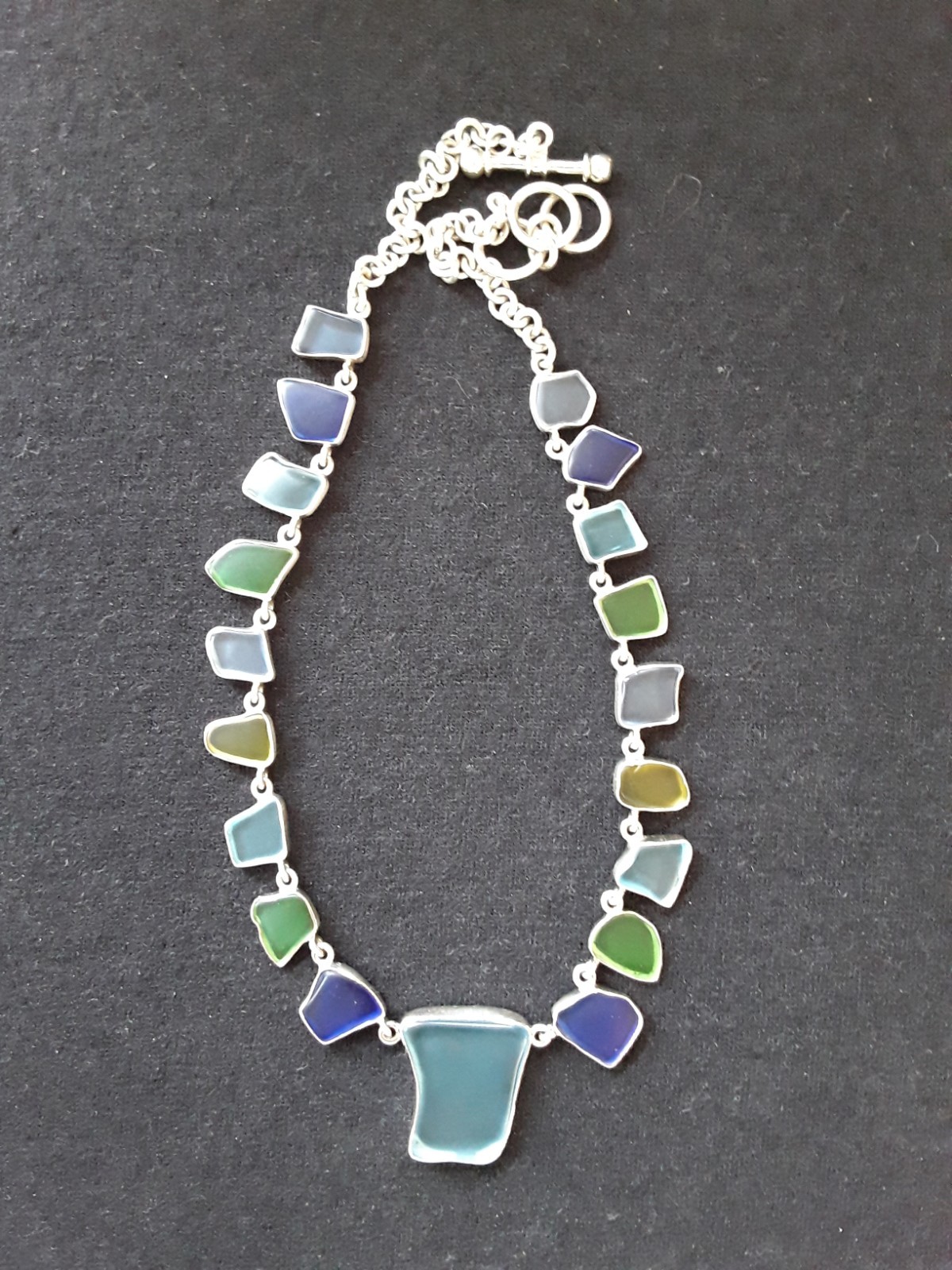 Beautiful Beach Glass Colored Silver Bezeled 18″ Adjustable Summer Necklace