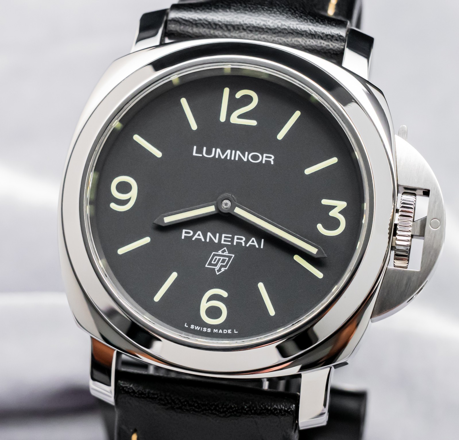 Panerai 773 Luminor Base Logo 44 mm SERVICED Black Dial PAM00773 PAM773