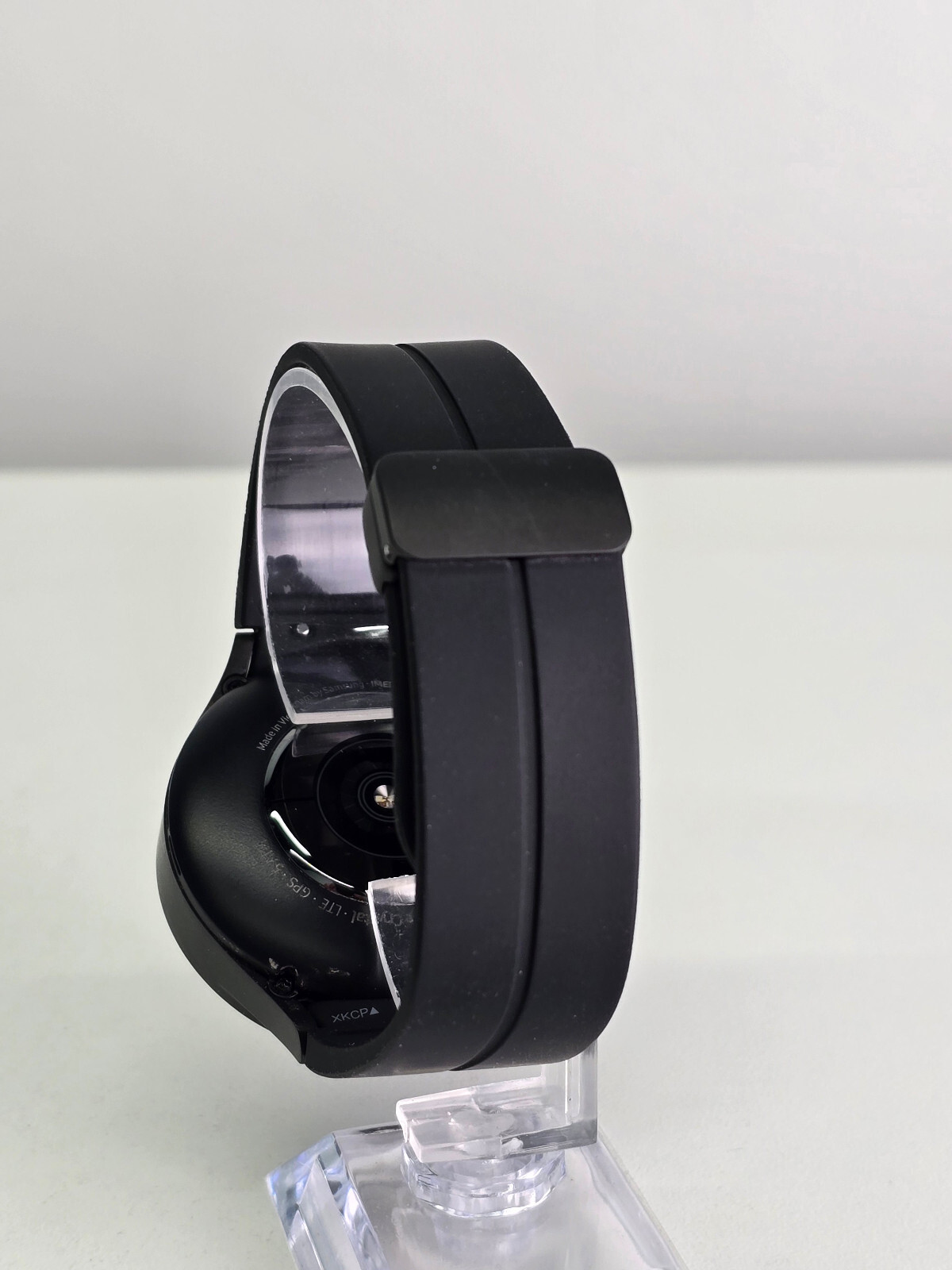 OEM Magnetic D-Buckle Sport Band Strap For Samsung Galaxy Watch5 Pro – Black