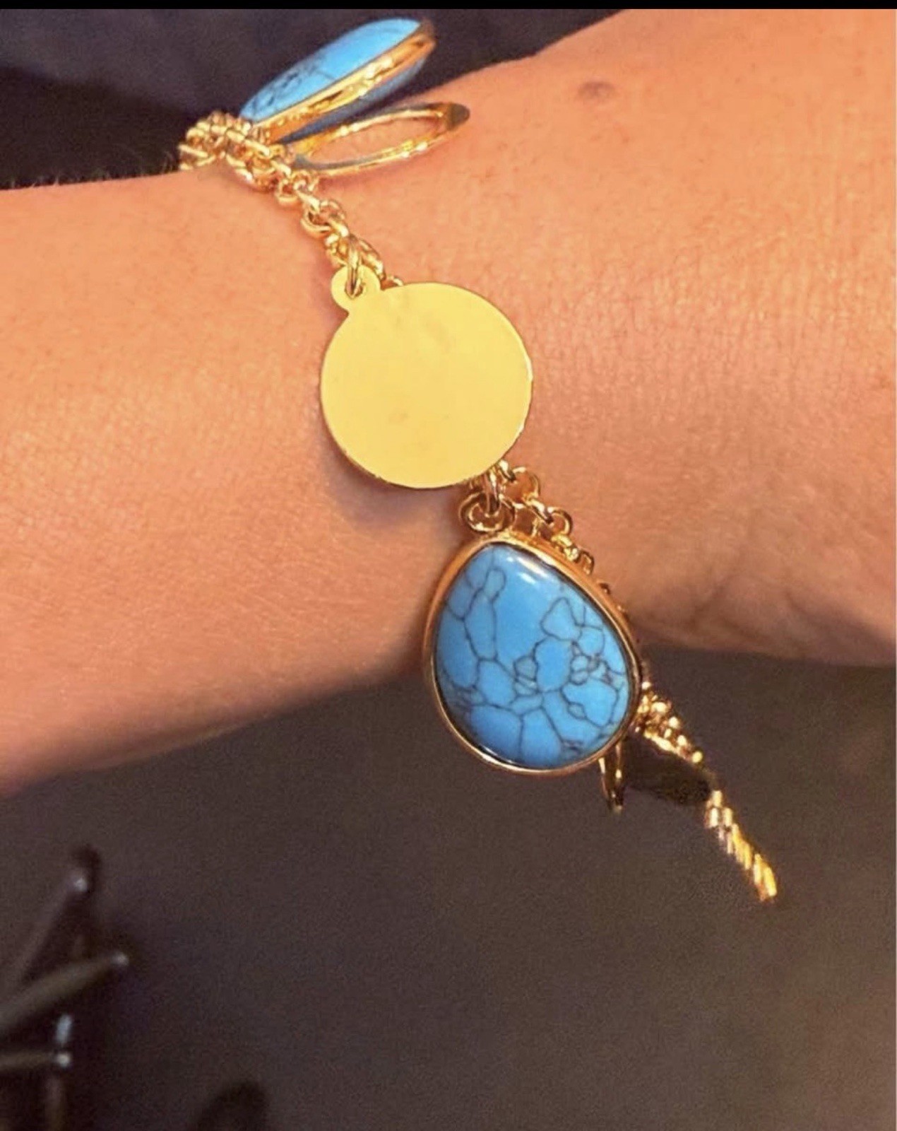 None tarnish Blue Turquoise Teardrop Necklace Bracelet & Dangle Earrings Set