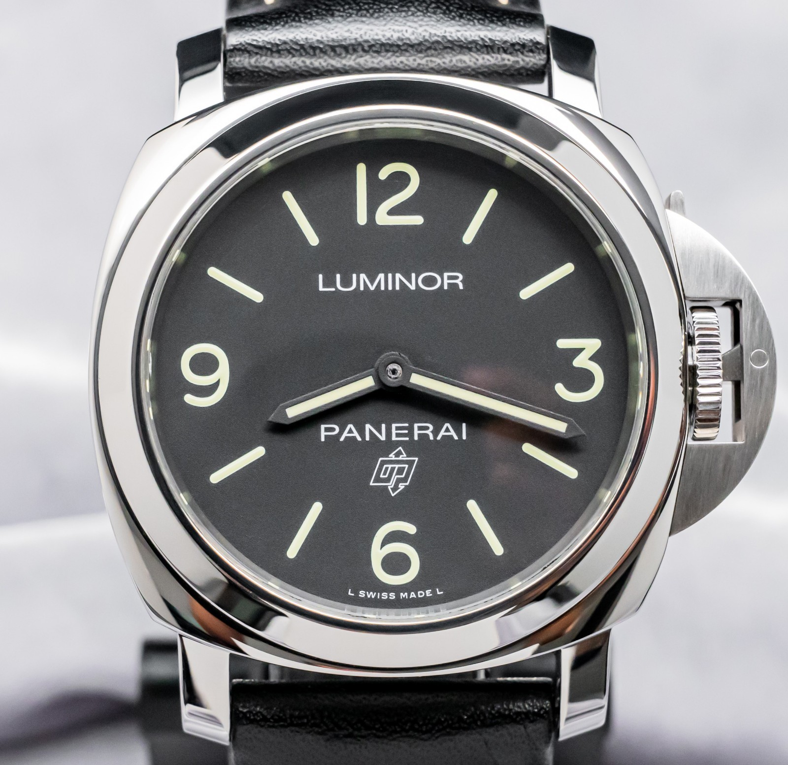 Panerai 773 Luminor Base Logo 44 mm SERVICED Black Dial PAM00773 PAM773