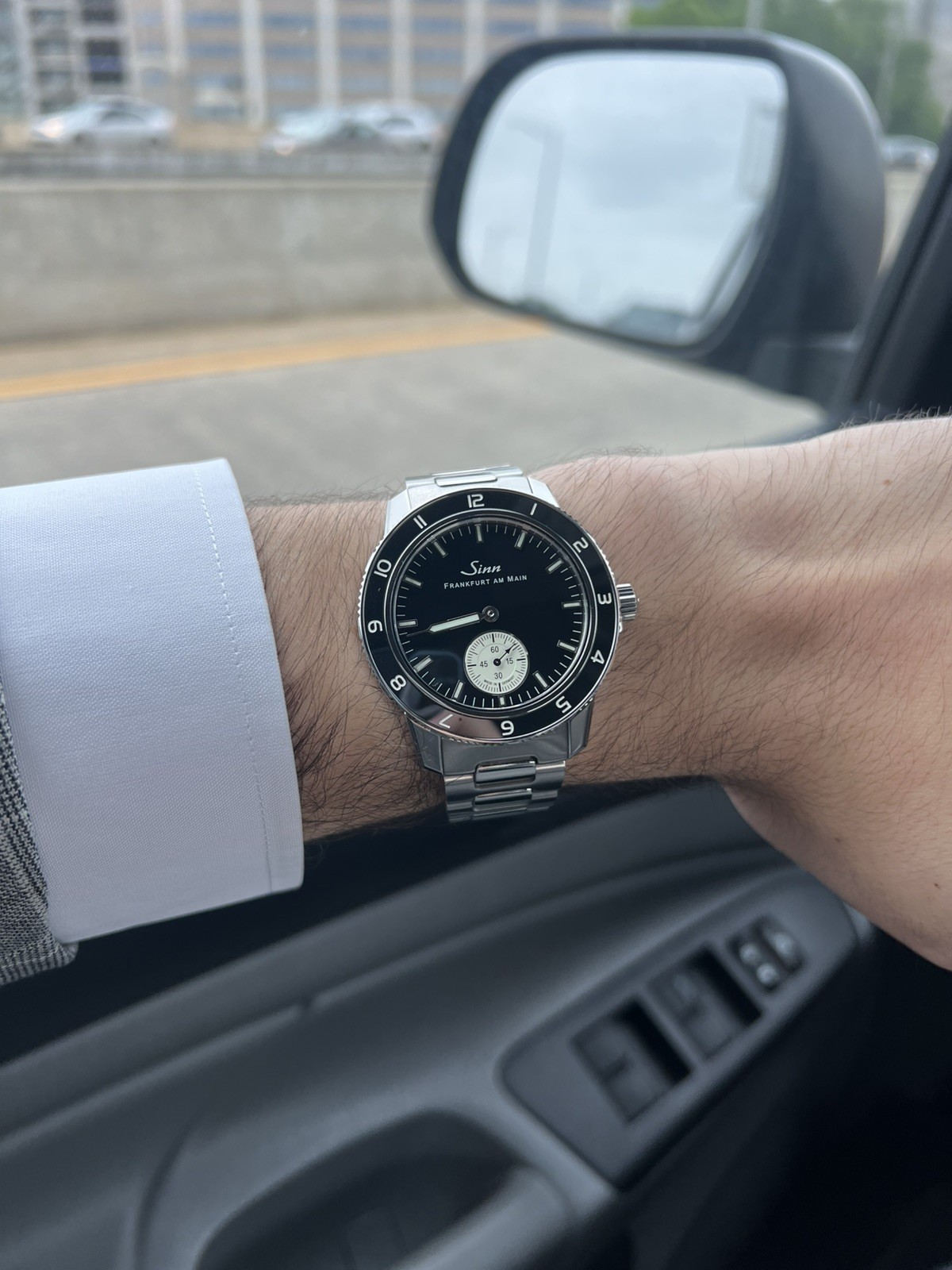 Sinn 104 Classic 12 – Box and Papers + Extra Sinn Strap