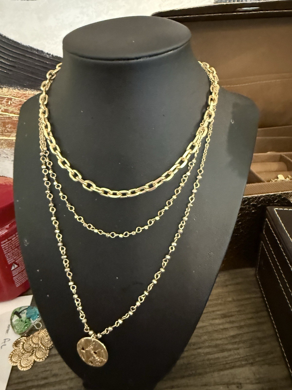 Huge Jewlery Lot