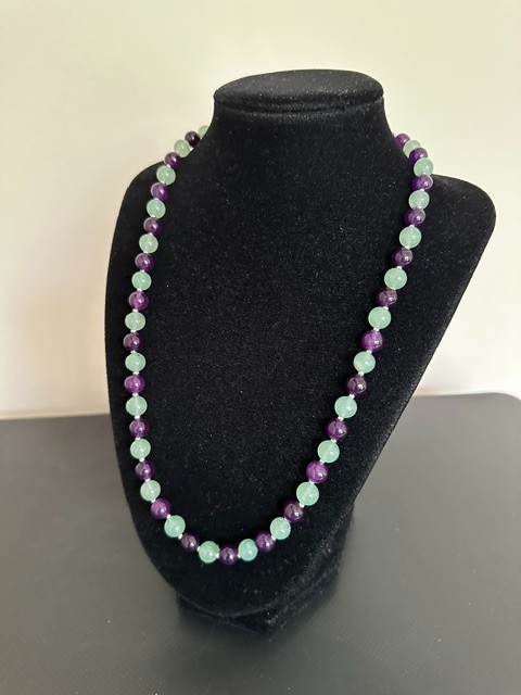 Natural Green Aventurine Purple Amethyst 8 mm Gemstone Beads 20″ Necklace.
