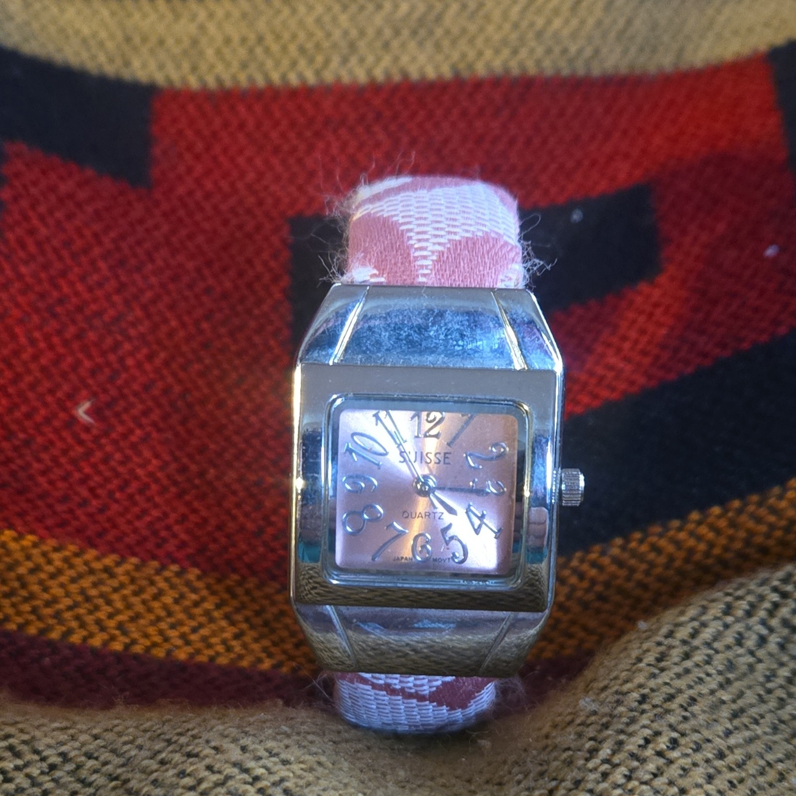 Suisse Women’s Quartz Analog Wristwatch Pink Dial Square Silver Case Fabric Band