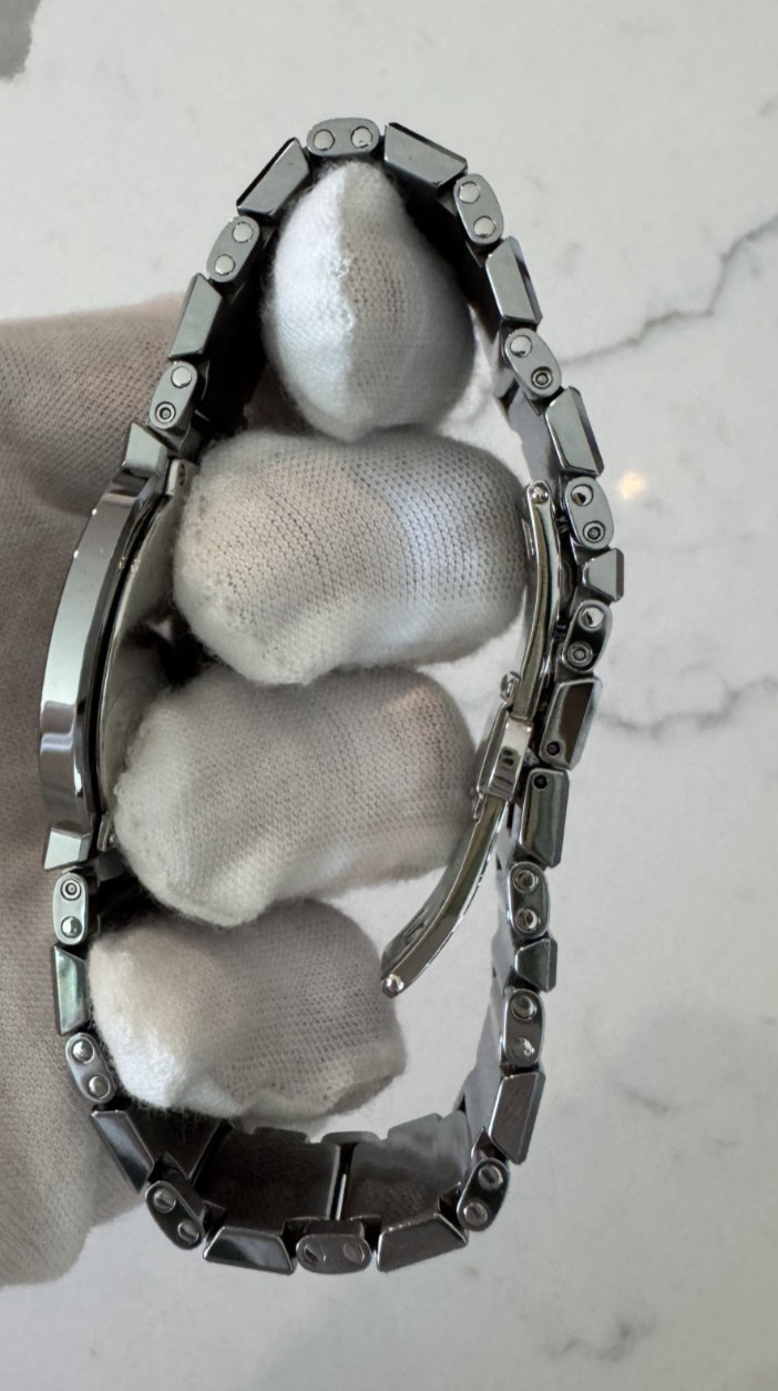 Authentic Pre-owned Movado Valor /Swiss Quartz Watch – Ref. 89.C6.1871 – No box