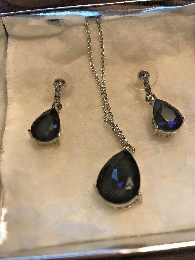Rhinestone and Faux Sapphire Necklace and Post Earring Set 18″