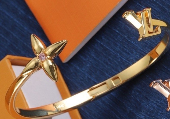 LOUIS VUITTON Bracelet Monogram Colorful Beautifull Just Gorgeous