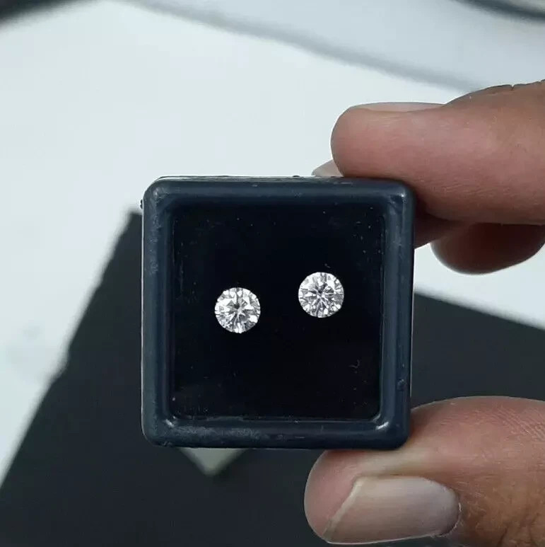 Natural White Diamond 1 CT Round Cut 5 mm 2 Pcs VVS1 D Grade Certified G23
