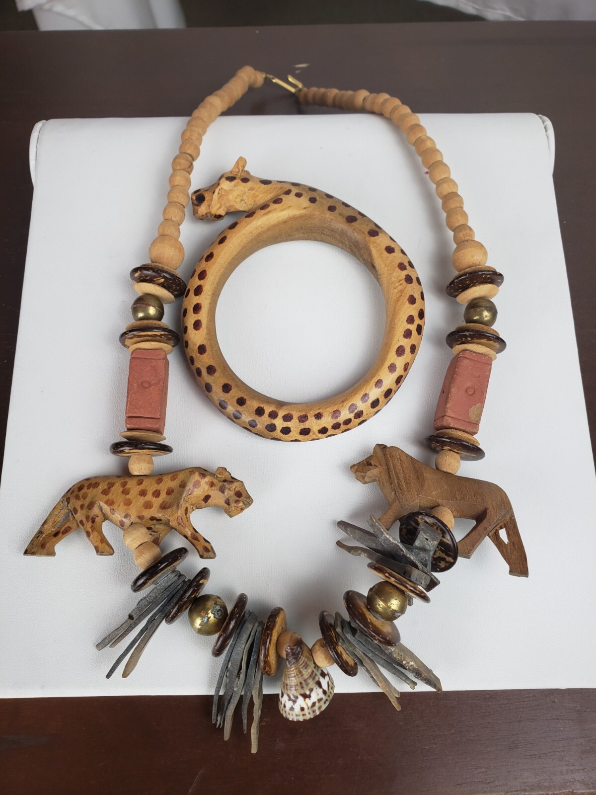 Vintage Wood Jewelry Set(Necklace 13in, 17in Bangle & Earrings) See Description!