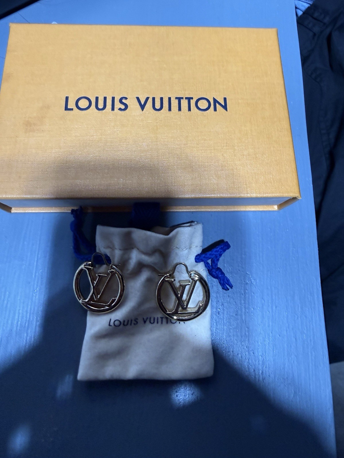Louis Vuitton PM Gold Earings! Authentic with Box and Dust Bag