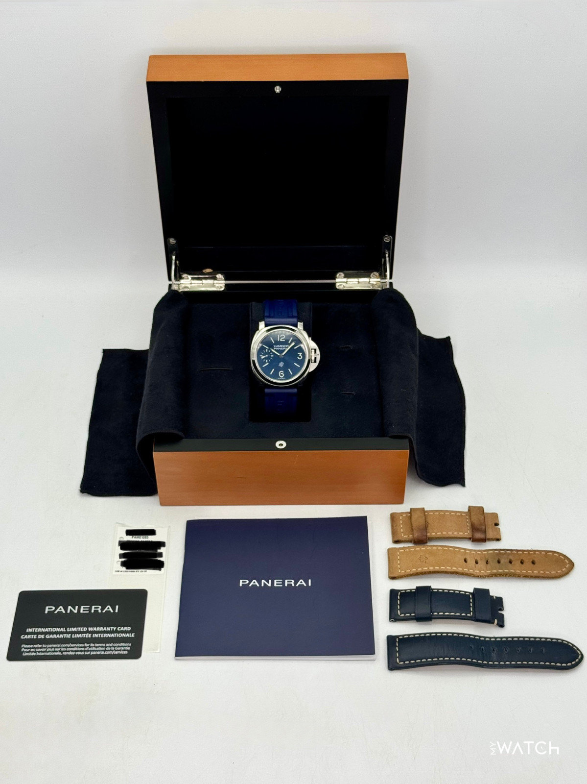 2023 Panerai Luminor Logo Blu Mare 44mm PAM01085 Stainless Steel Blue Dial