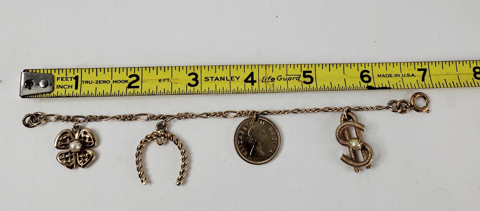 Vintage South Africa Coin Charm Bracelet Elizabeth II Regina Faux Pearls 6.75″