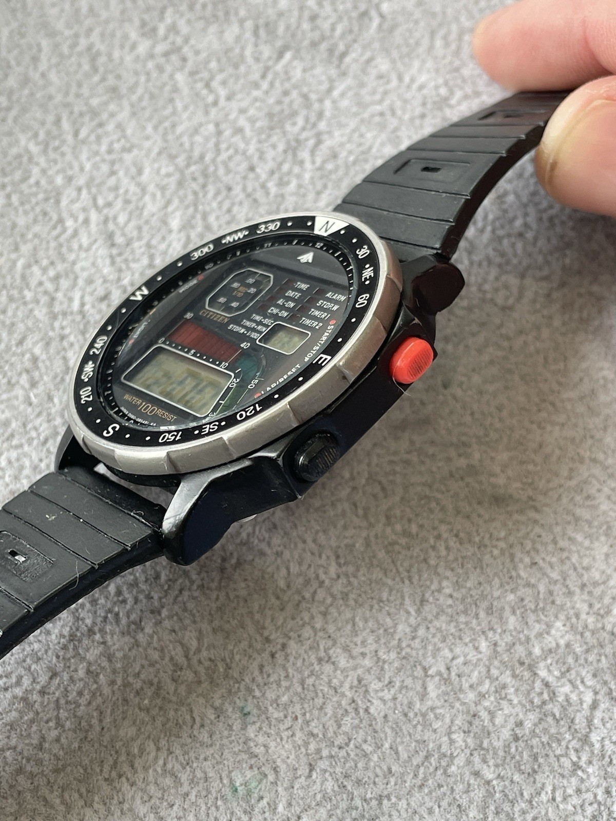 Citizen 42-8035 Windsurfer Vintage Watch New Battery Running 1980’s