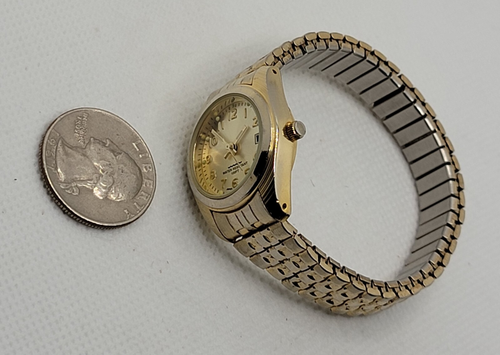 Ladies Casual Round Gold Tone Date Stretchy Expansion Bracelet Analog Watch J2