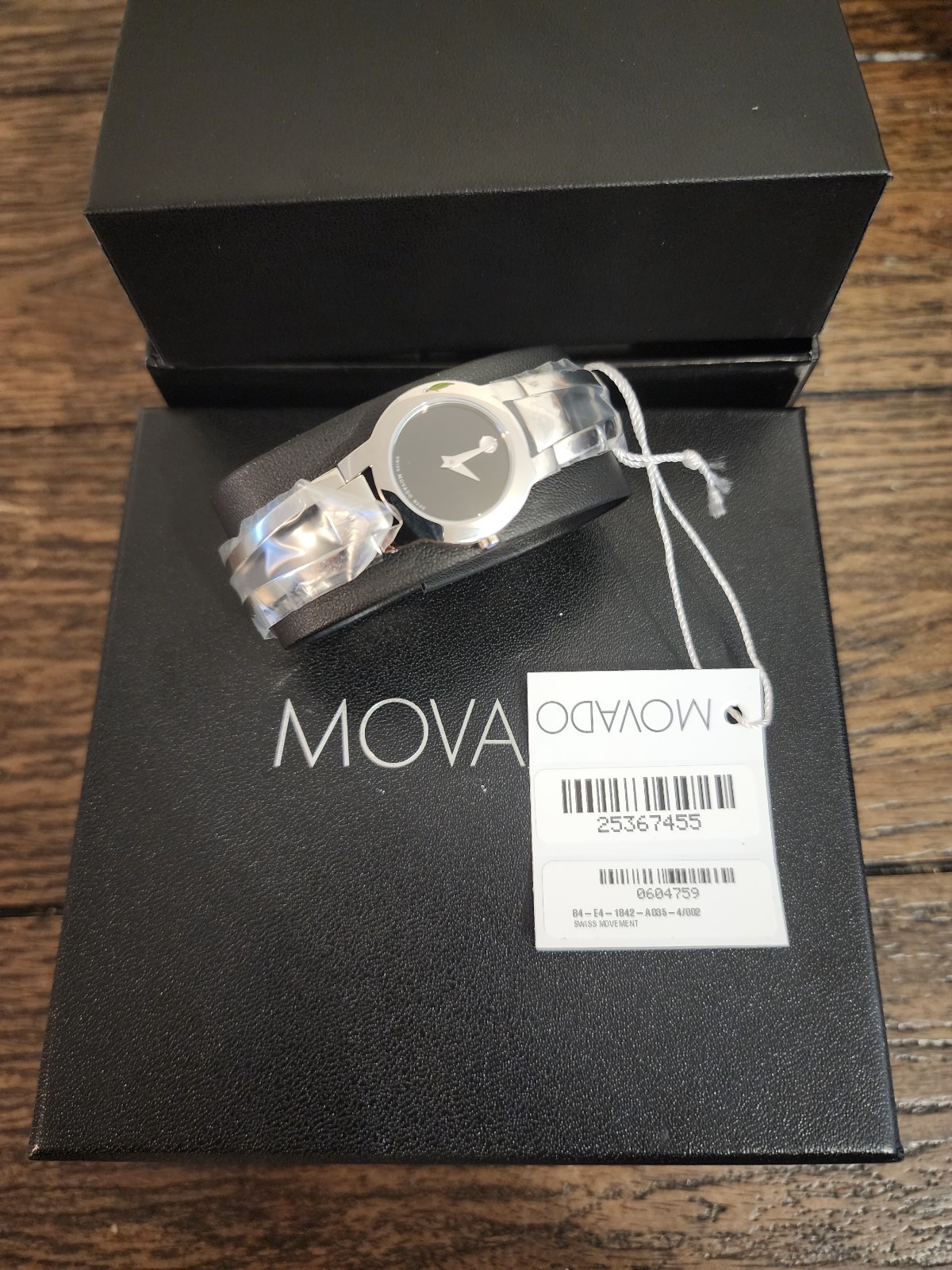 Movado Amorosa Ladies Watch 84-E4-1842 in Original Box
