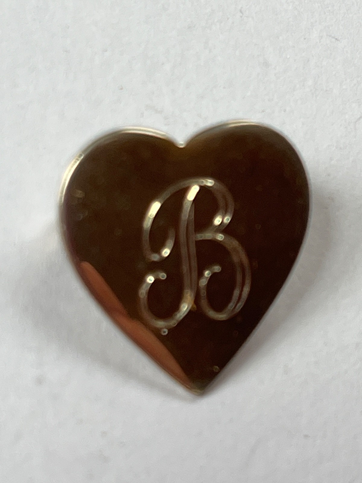 Vintage Small Very Light Goldtone Heart w Initial Letter B Lapel Hat Pin or Tie