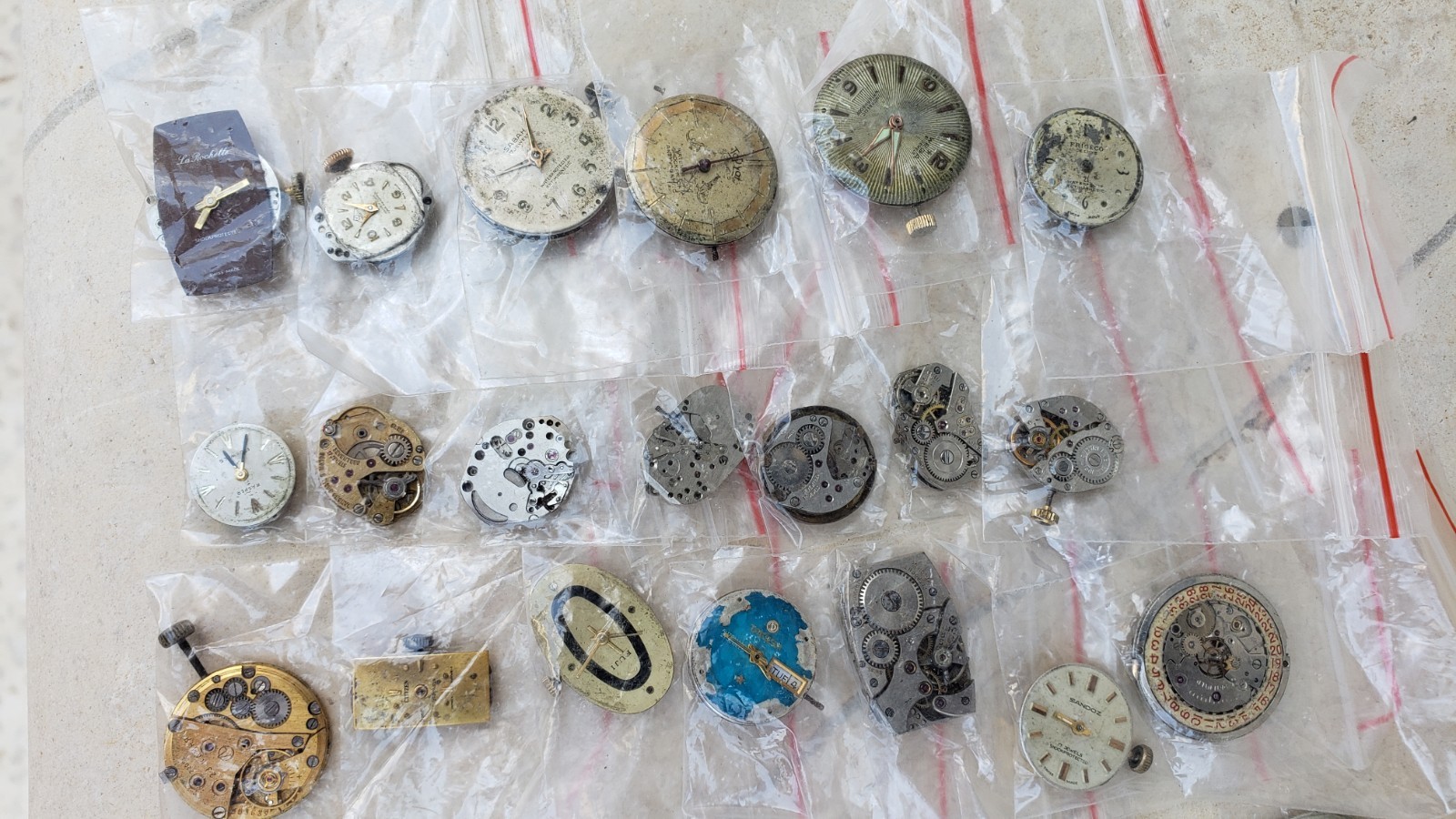 Antique Vintage Automatic Manual Wind Mixed Watch Movements- Lot Of 72 Movement