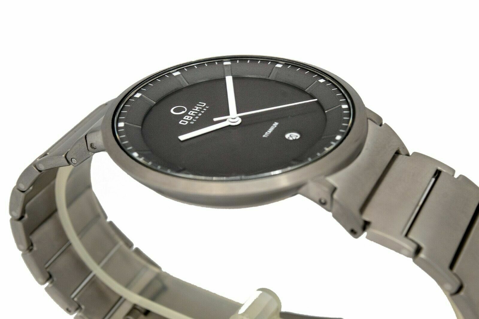 Obaku Denmark Men’s Watch Solid Titanium Sporty V147GTJST Very Light 42mm