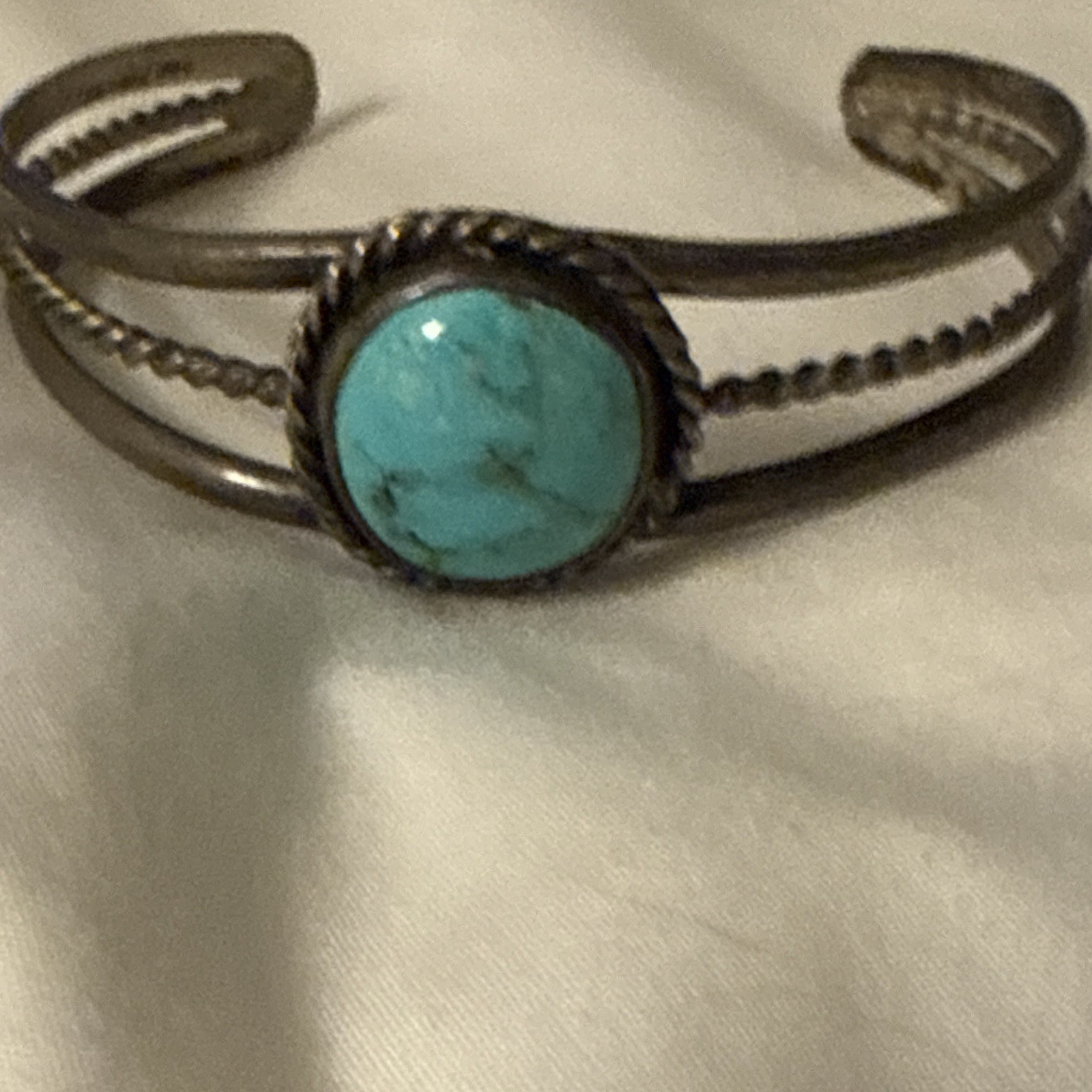 Silver Tone Turquoise Oval Bezel Adjustable Cuff Bracelet, Unisex Adults