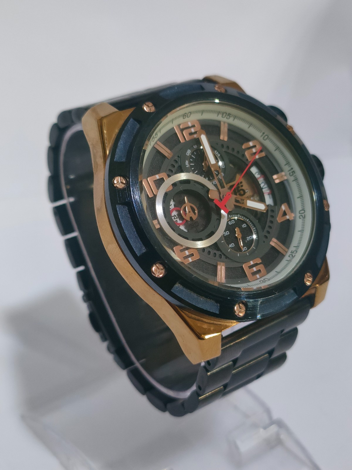 T5 H3706G Men’s Chronograph Quartz Watch Black Gold 2 Interchangeable Straps
