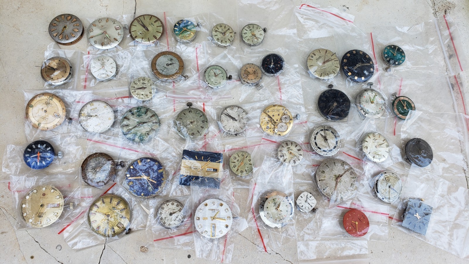 Antique Vintage Automatic Manual Wind Mixed Watch Movements- Lot Of 44 Movement