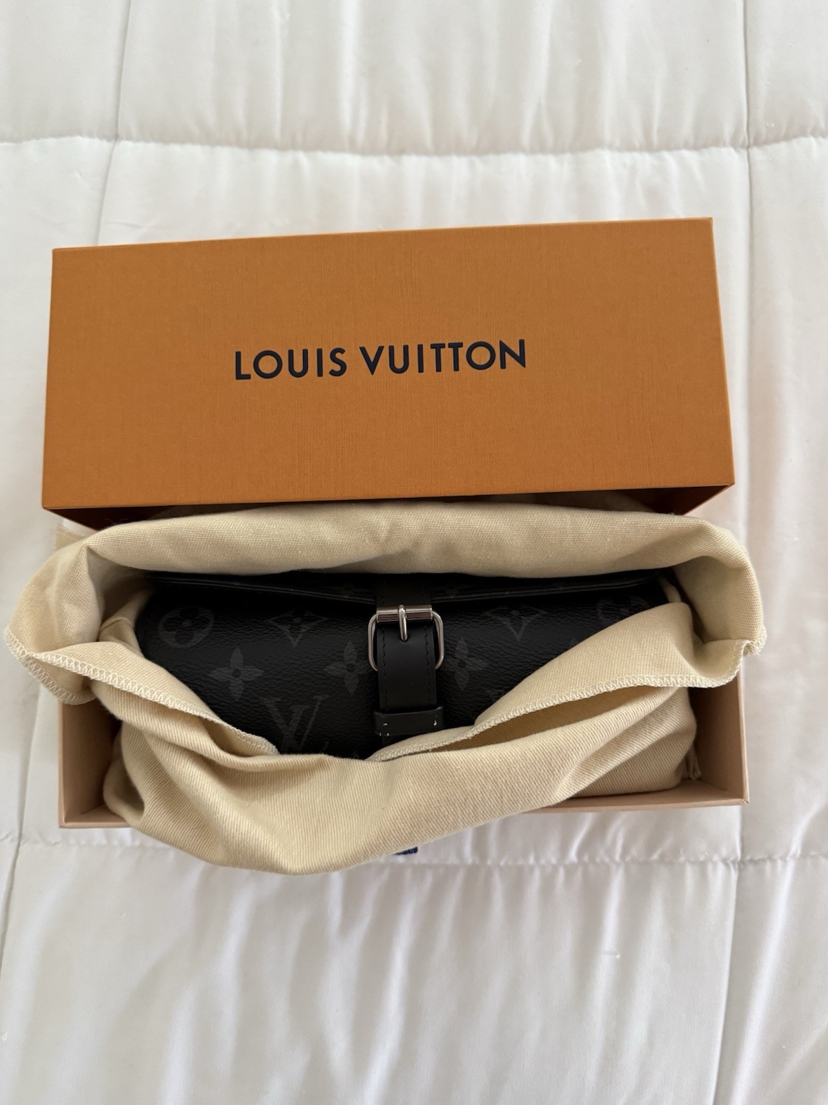 Louis Vuitton Monogram Canvas Eclipse 3 Watch Case Roll Pouch