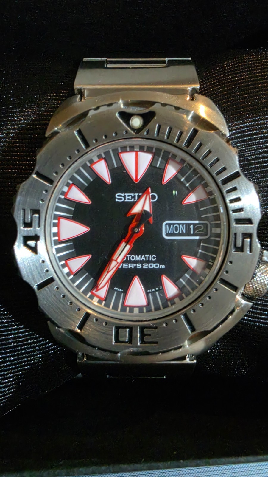 Very Good SEIKO Automatic SRP313 Watch Dracula Red Fang Gen 2 Diver’s 200m