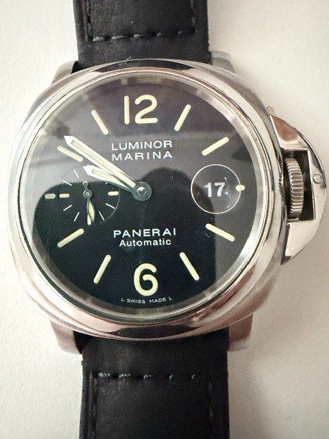 Panerai PAM00220 Luminor Marina Automatic.