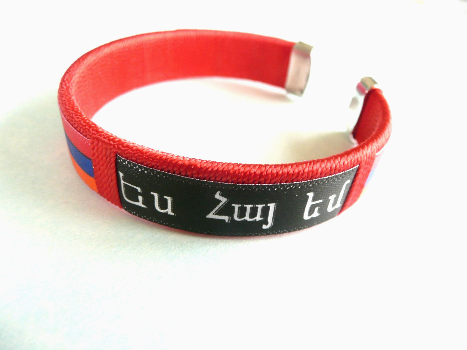 RED BLUE ORANGE ARMENIAN FLAG COLOR BRACELET ARMENIA Ես հայ Եմ