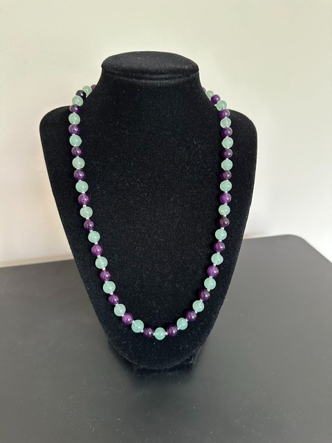 Natural Green Aventurine Purple Amethyst 8 mm Gemstone Beads 20″ Necklace.