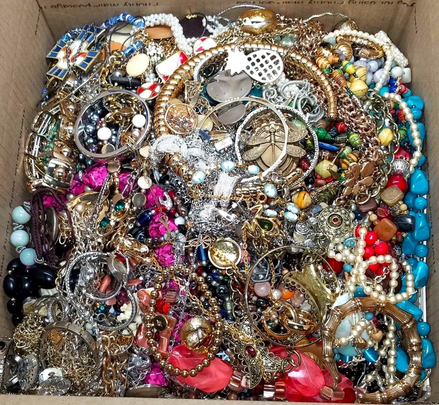FREE SHIP! 5 Pound Lb Unsorted Huge Lot Vintage Jewelry Junk & Good Treasure