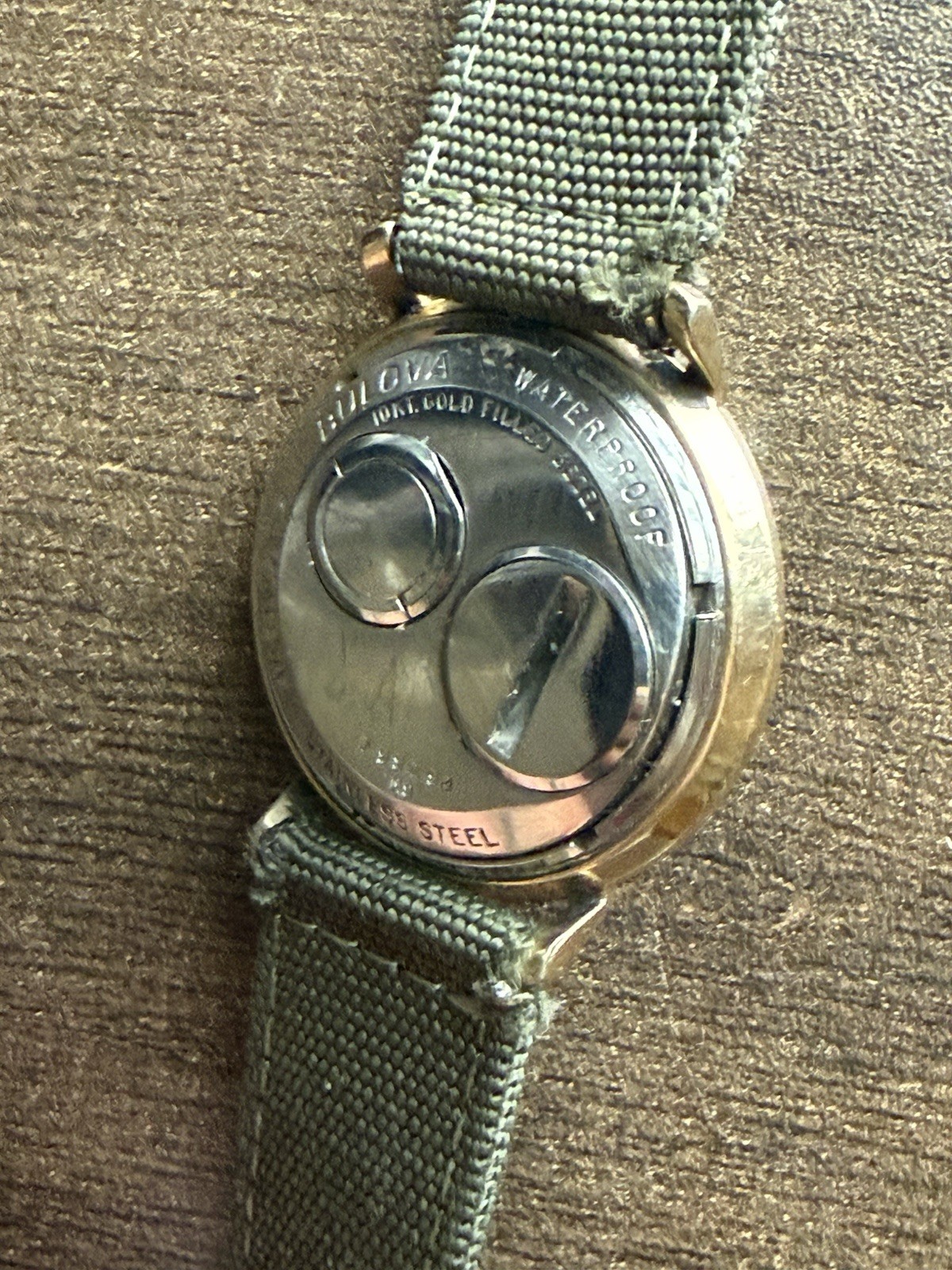 Bulova Accutron Spaceview 214 Vtg 1960’s Tuning Fork Watch – Hums, Runs Briefly