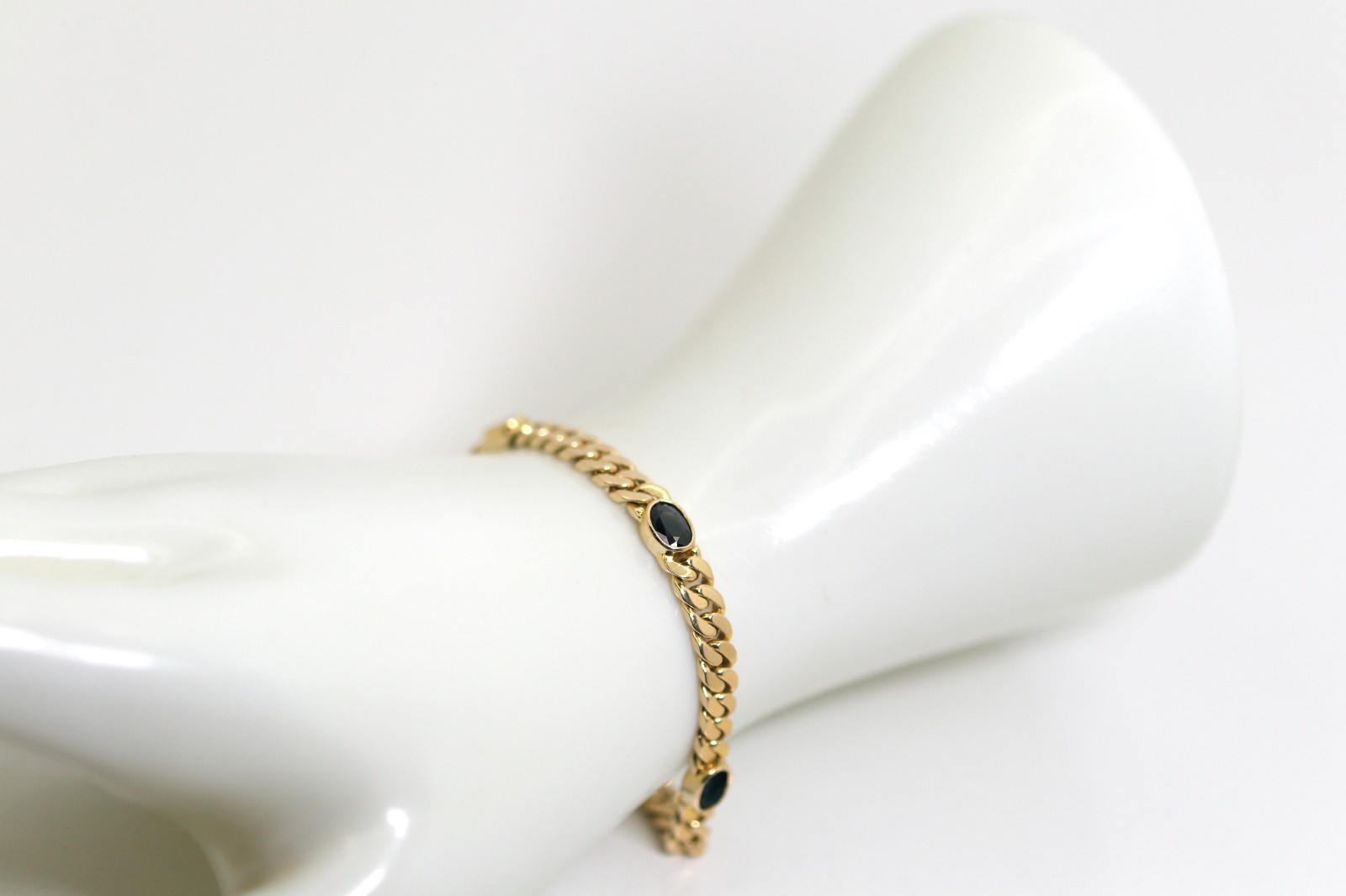 Yellow Gold Curb Sapphire Oval Gemstone Bracelet 585 – 14kt WG Hallmarked L: 21cm
