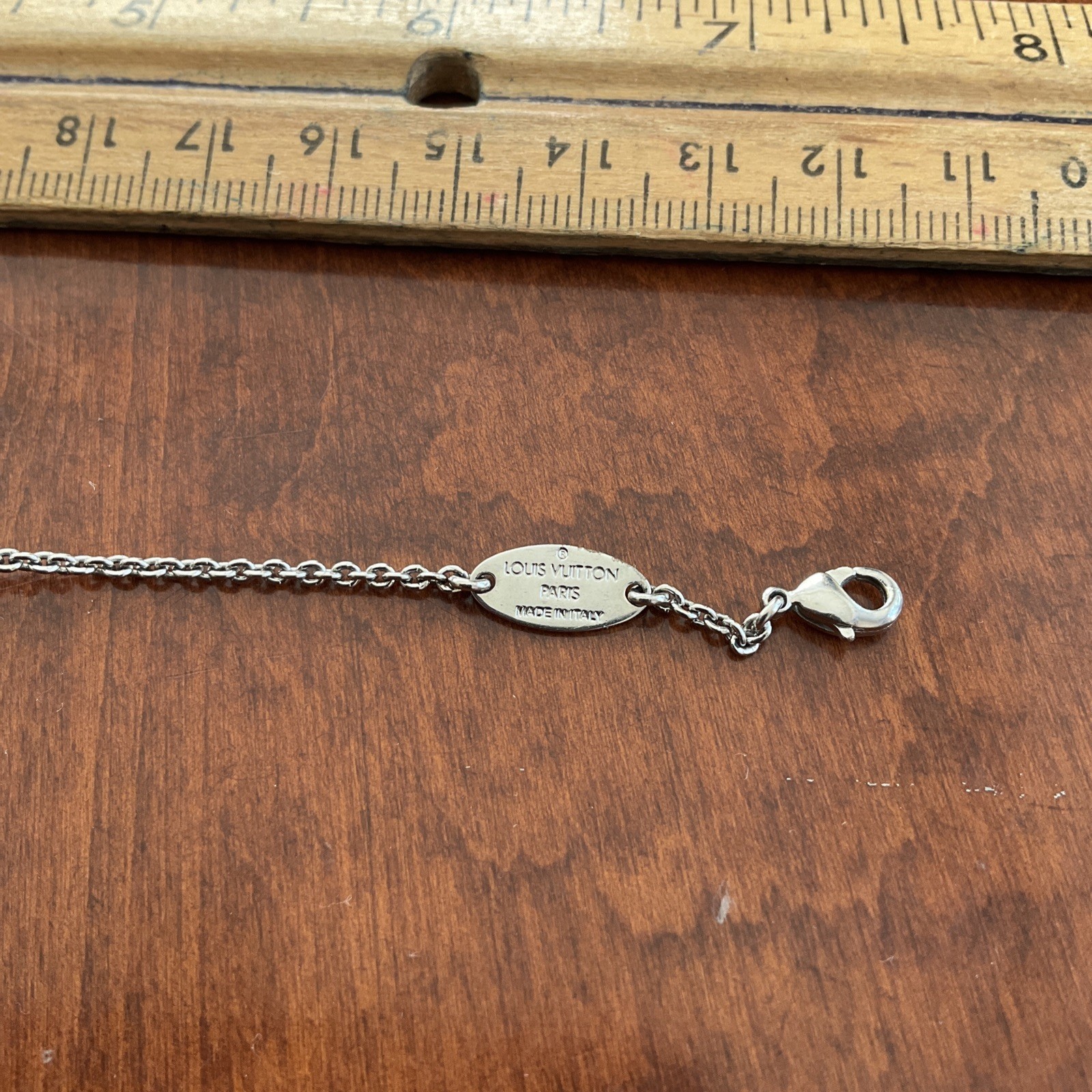 Louis Vuitton Essential V Bracelet